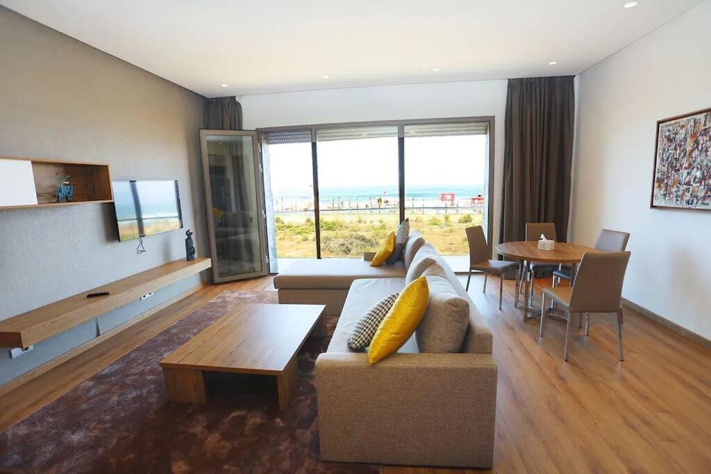 Luxury Apartment At Corniche , Seaview Close Beach Casablanca Ngoại thất bức ảnh