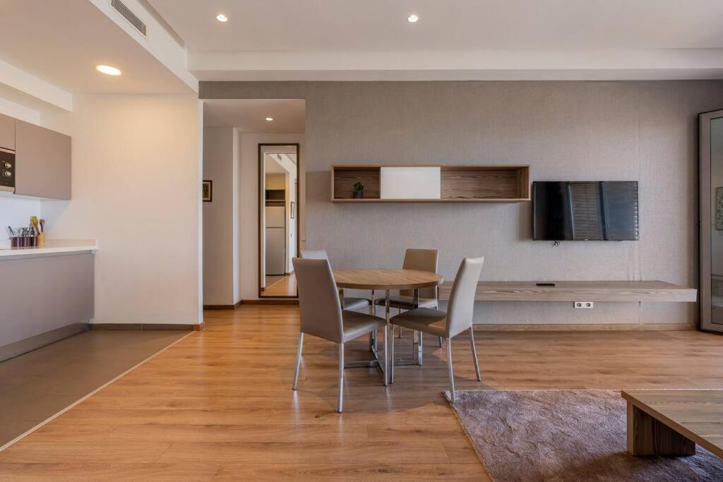Luxury Apartment At Corniche , Seaview Close Beach Casablanca Ngoại thất bức ảnh